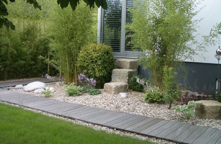 Garten­anlage mit asiatischem Touch in Ebensfeld - Reinlein